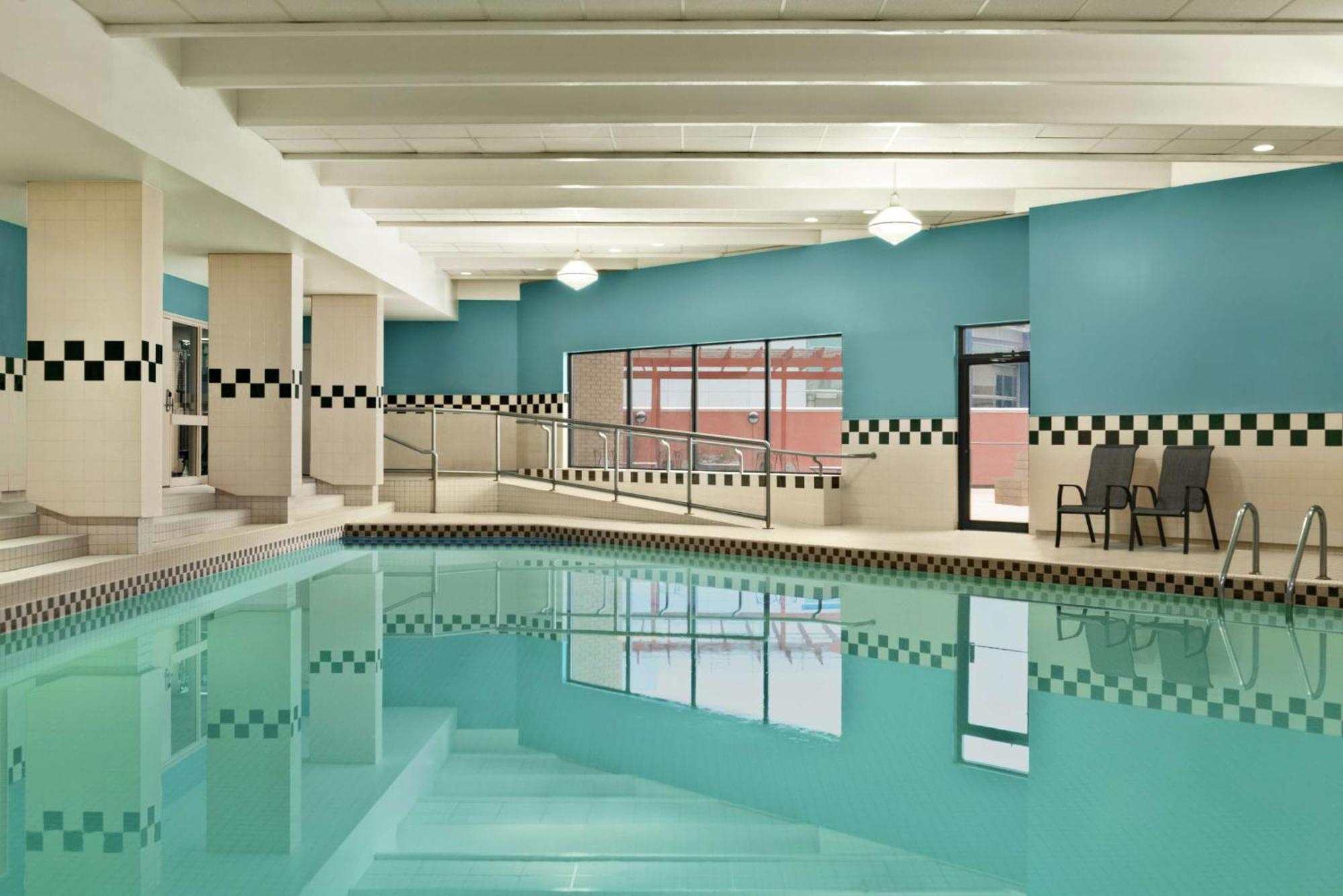 Hilton Garden Inn Saskatoon Downtown Extérieur photo